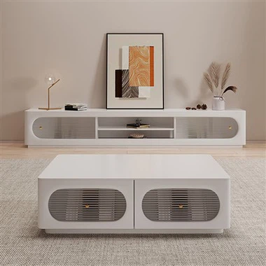 Telerialused koos diivanilauaga